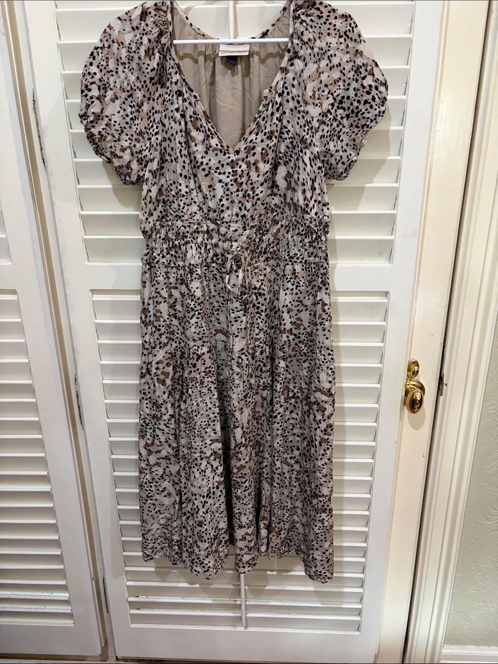 Universal Thread Beige and Brown Leopard-Print Dress Size S